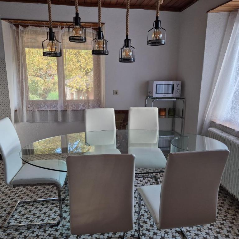 Bel appartement dans une maison villagesoise - Two-Bedroom Apartment - 5
