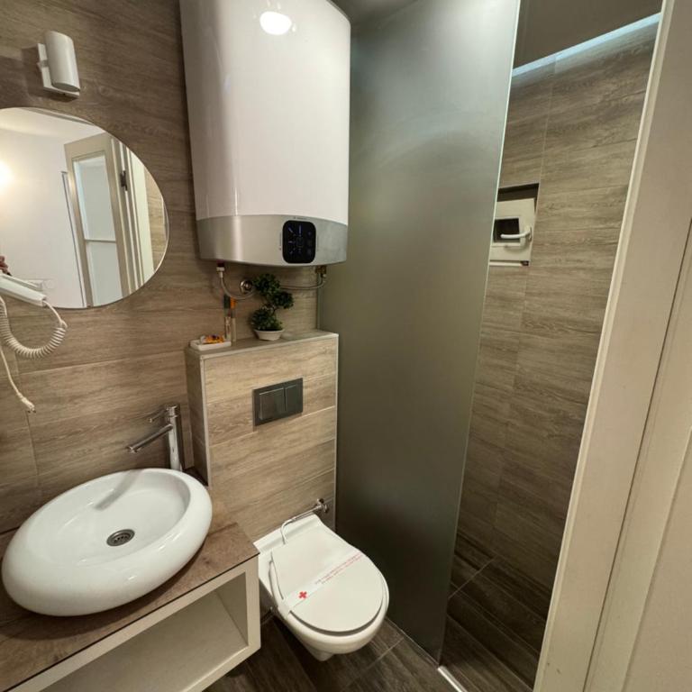Guesthouse Biser - Deluks Soba - 1