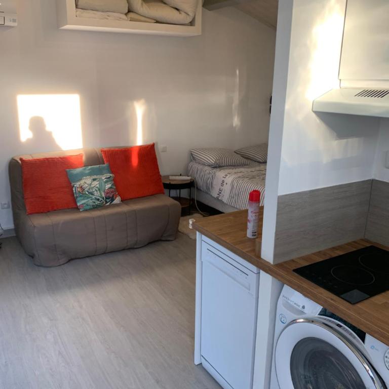 Logement dans une résidence de bien être avec jacuzzi et piscine chauffée - Appartement avec Terrasse - 36