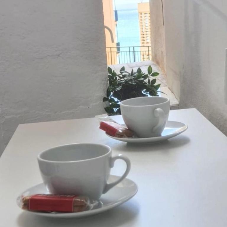 Apartamento Moderno a 100 metros de la playa y junto a Puerto Deportivo de Aguadulce - Apartamento - 1