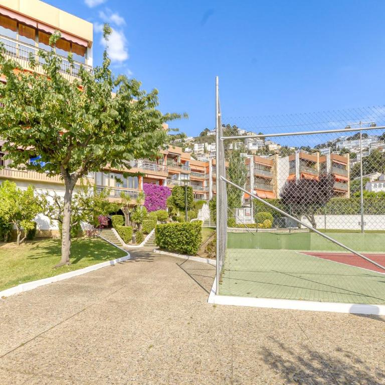 Apartment in Roses near Playa Beach - Apartamento con 4 dormitorios - 11
