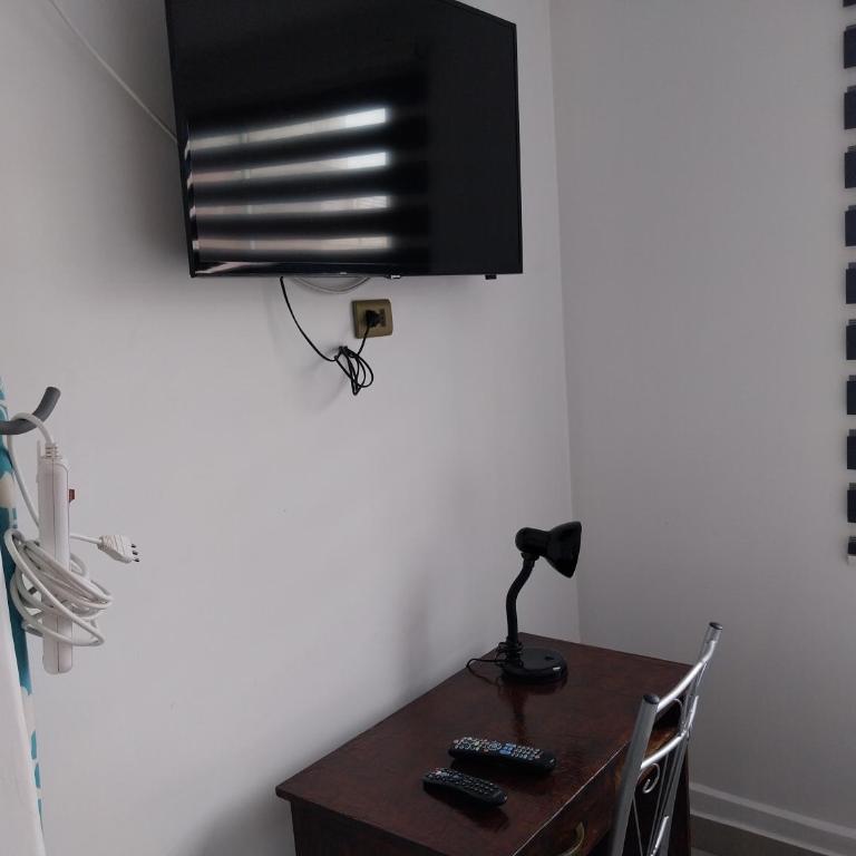mini lolf una habitación con tres camas - Apartamento de 1 dormitorio - 3