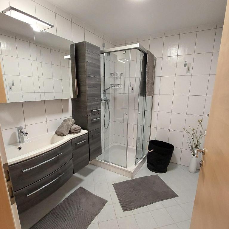 Ferienwohnung Haag - Appartement 2 Chambres avec Salle de Bains - 2