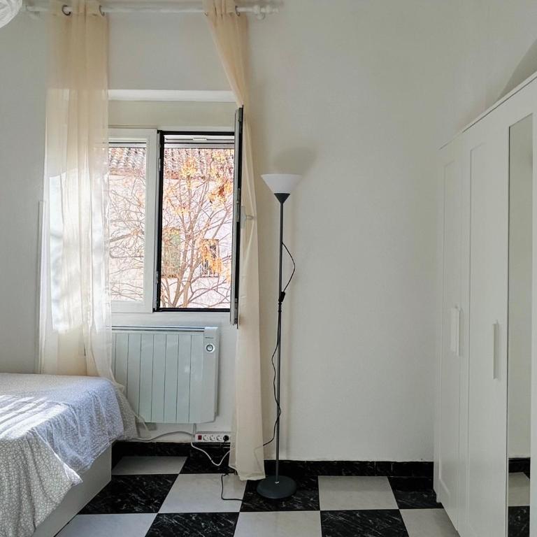 Centrico junto al rio genil - Two-Bedroom Apartment - 10