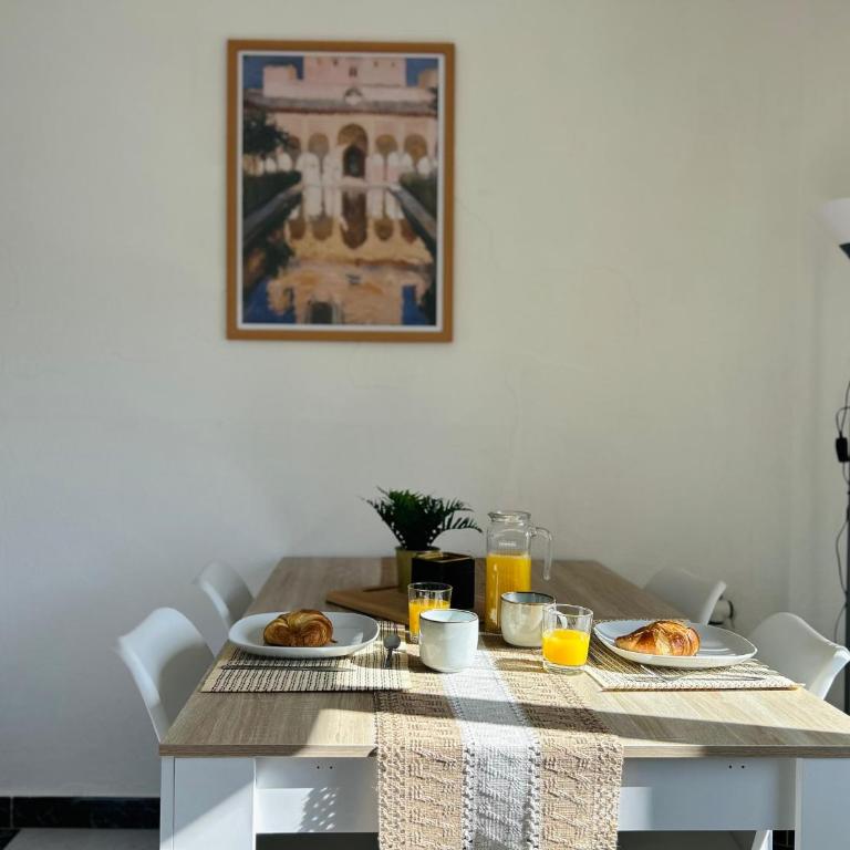 Centrico junto al rio genil - Two-Bedroom Apartment - 31