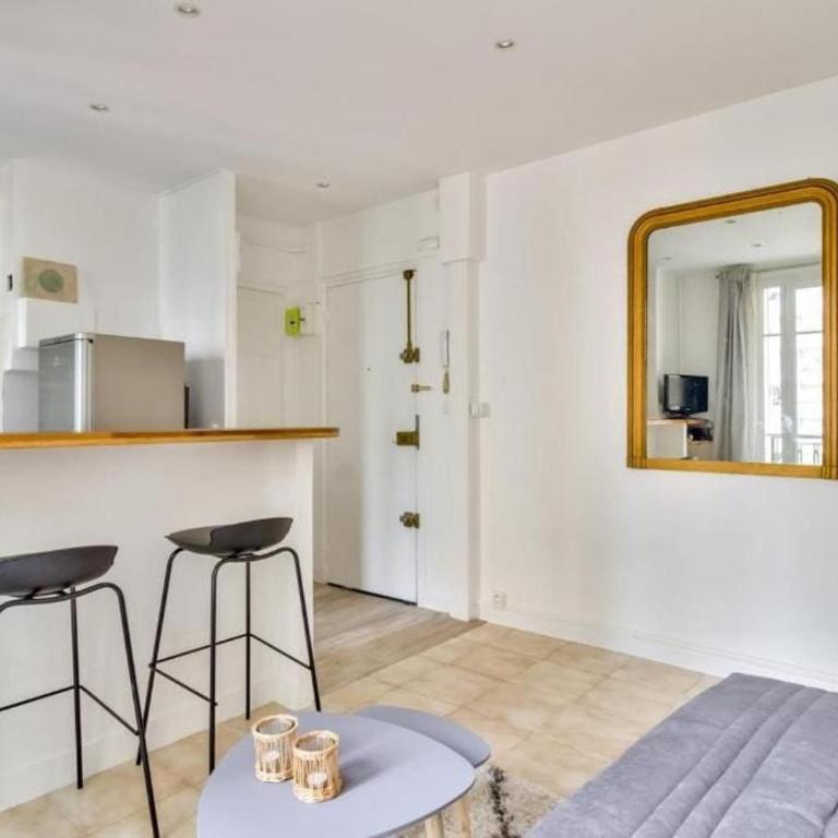 Nice Flat Jules Joffrin station and Clignancourt - Apartamento de 1 dormitorio - 5