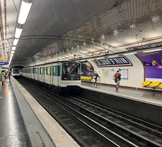 Nice Flat Jules Joffrin station and Clignancourt - Apartamento de 1 dormitorio - 12