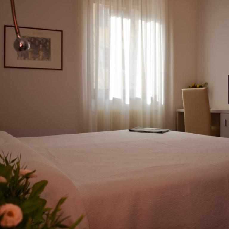 Albergo Accademia - Camera Matrimoniale - 1