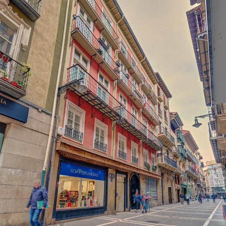 Heart of Pamplona Apartments III by clabao - Apartment - 56