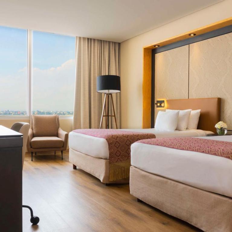 NH Collection Mexico City Airport T2 - Habitación Superior con vistas - 2