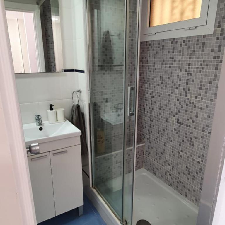 Newly renovated bright apartment in JUPITER - One-Bedroom Apartment - 17