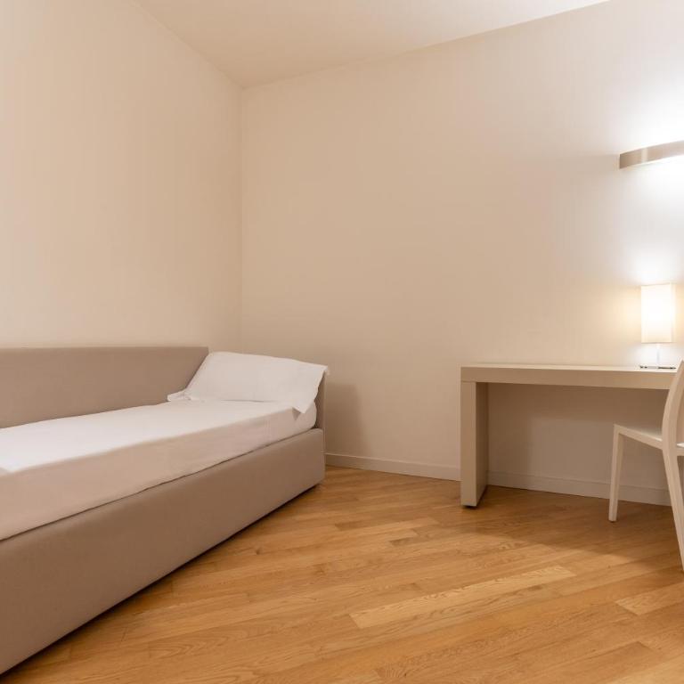 Home 15 Residence Hotel - Superior Two-Bedroom Apartment - 7