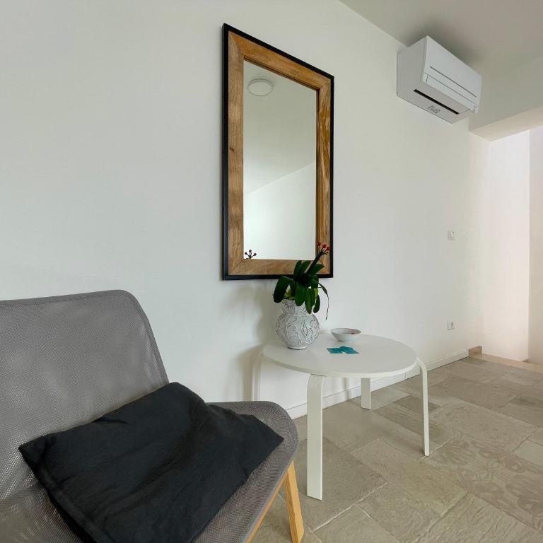 Piccola Corte - Appartamento con 3 Camere da Letto - 29