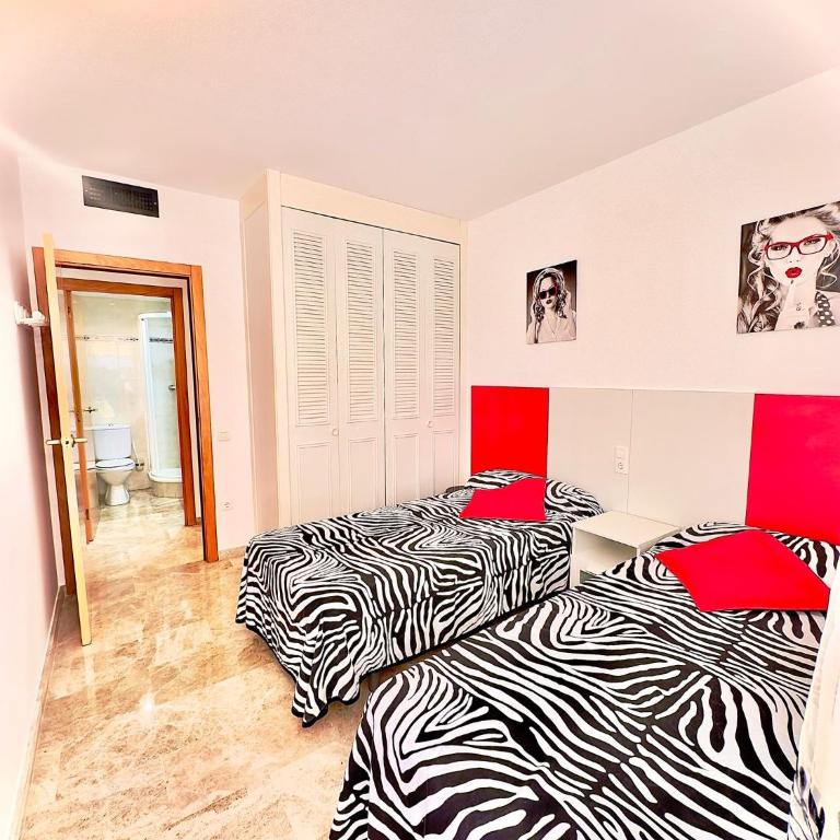 Ventura Park B 4 - Two-Bedroom Apartment - 7