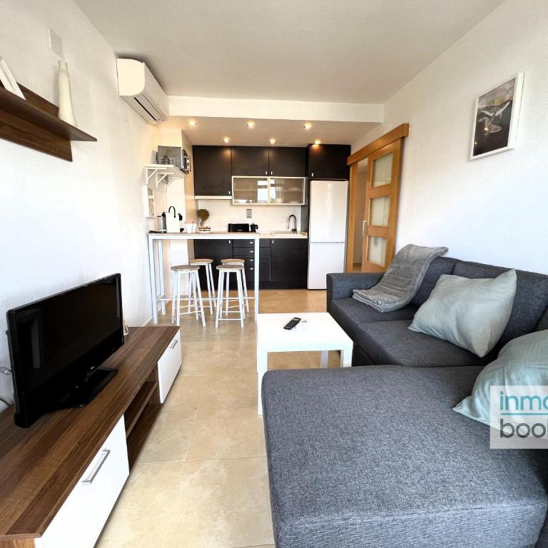 Salou Beach Apartment C92, climatizado y con piscina - Apartamento de 2 dormitorios con vistas a la piscina - 19