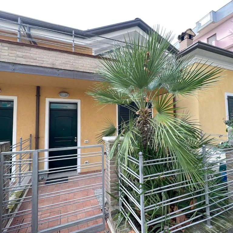 71 Villetta indipendente con giardino - Casa con 2 Camere da Letto - 1