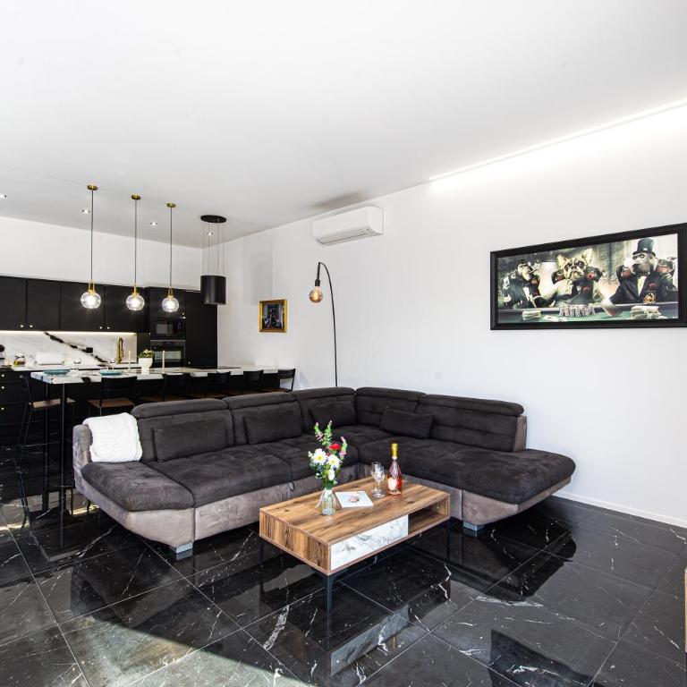 MAURA - Maison Mentonnaise - Parking - Terrasse - Villa 1 Chambre - 8