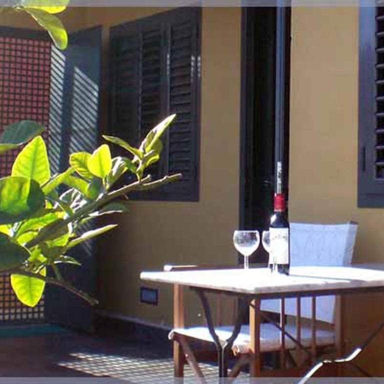 Anita's Bed and Breakfast - Habitación Doble con vistas - 3
