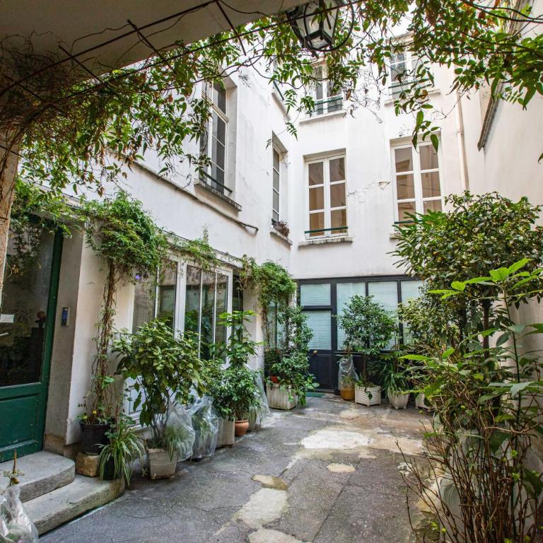Parisian Home 394 2 chambres Châtelet - Les Halles - Appartement 5 Chambres - 17