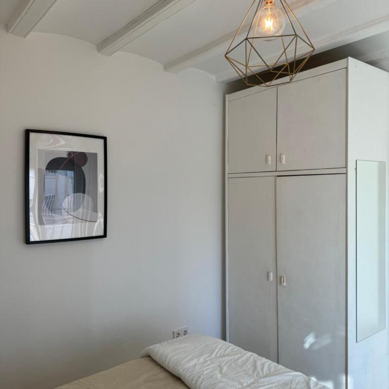 Unique Ramblas - One-Bedroom Apartment - 27