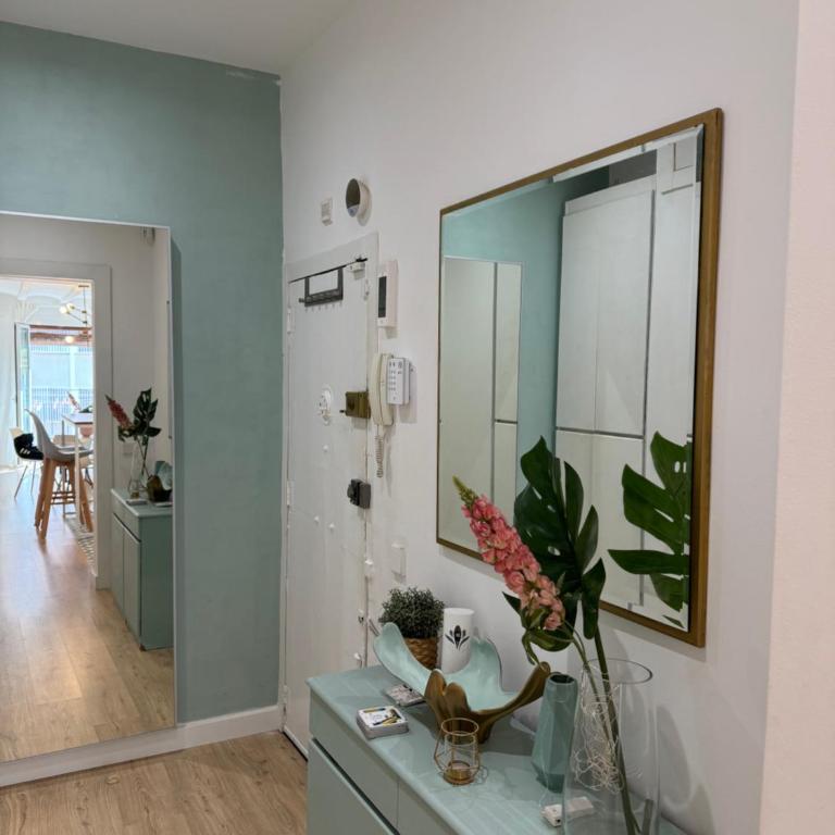 Unique Ramblas - One-Bedroom Apartment - 37