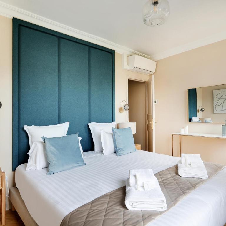 Pick A Flat's Apartment in Invalides - Avenue de Breteuil - Appartement 3 Chambres - 18