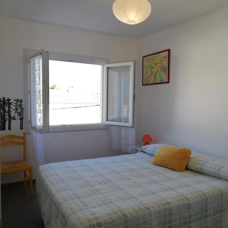 Superbe appartement avec vue sur mer et port, parking privé - One-Bedroom Apartment - 11
