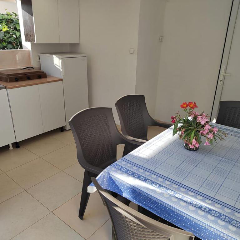 Dzenan apartmani - Apartment - 5