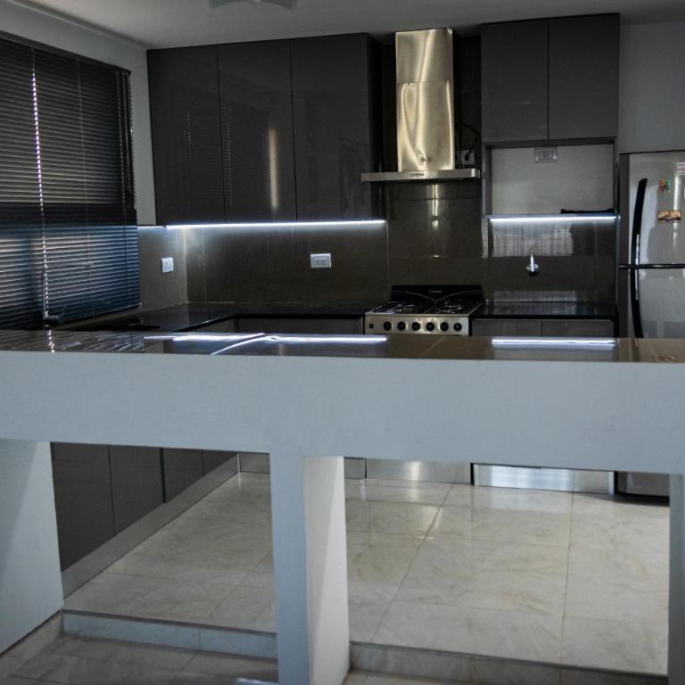Casa Rawson - One-Bedroom House - 3