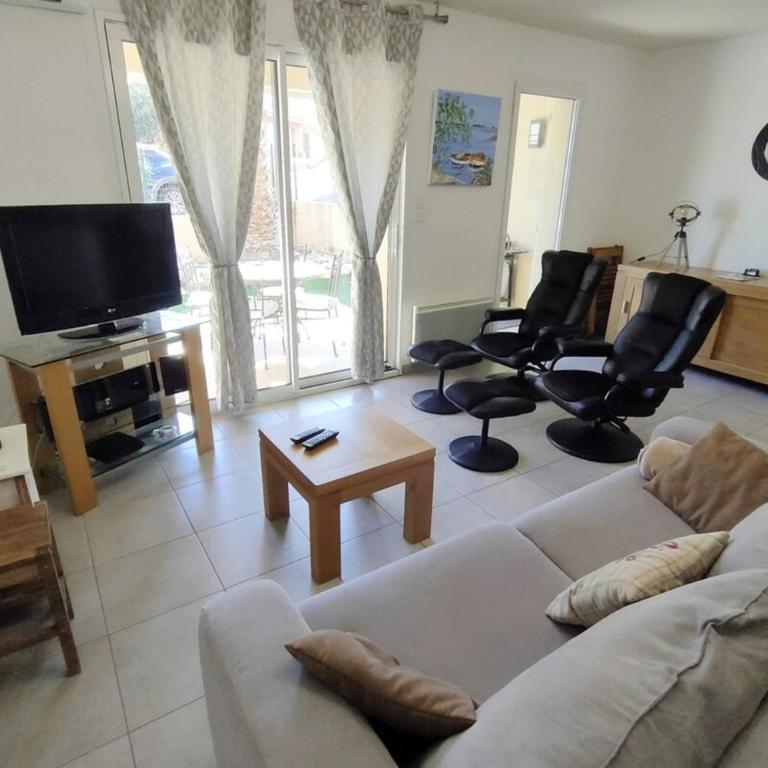 T3 piscine clim wifi garage - Appartement 2 Chambres - 9
