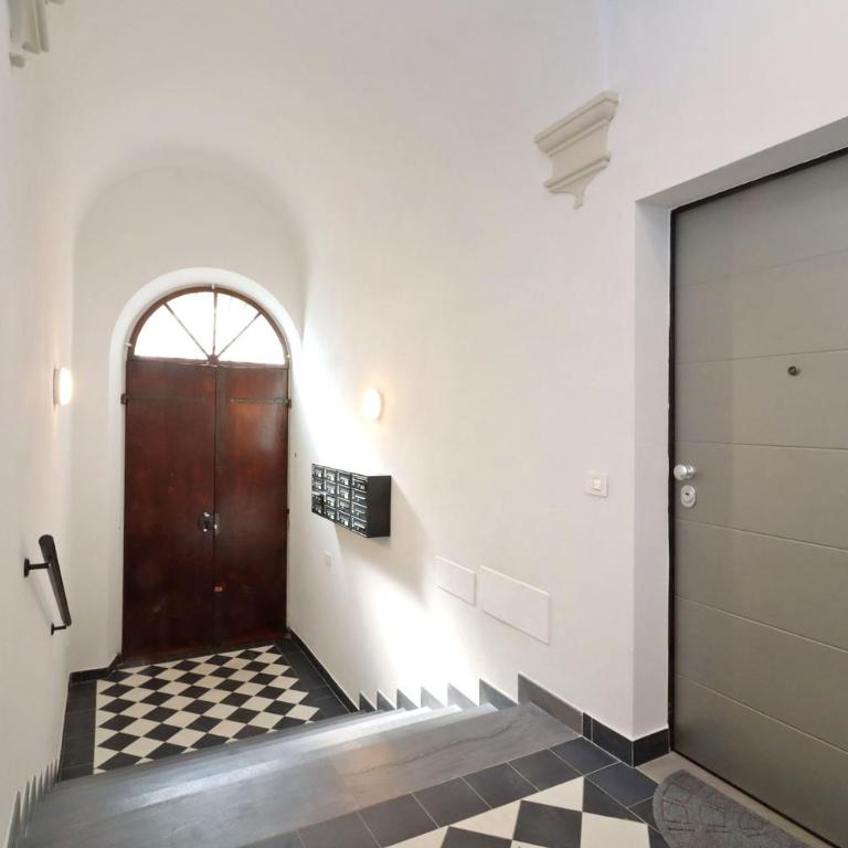 Dimora Queen Nella Fortezza - Appartamento Deluxe con 2 Camere da Letto e Vista Giardino - 22