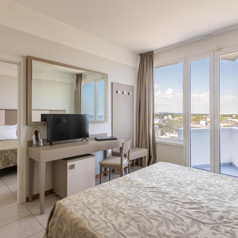 Hotel Cristallo - Family Room - 2