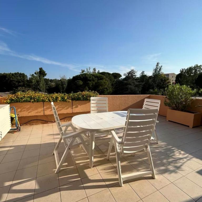 Appartement Hauts de Vaugrenier - Appartement 2 Chambres - 1
