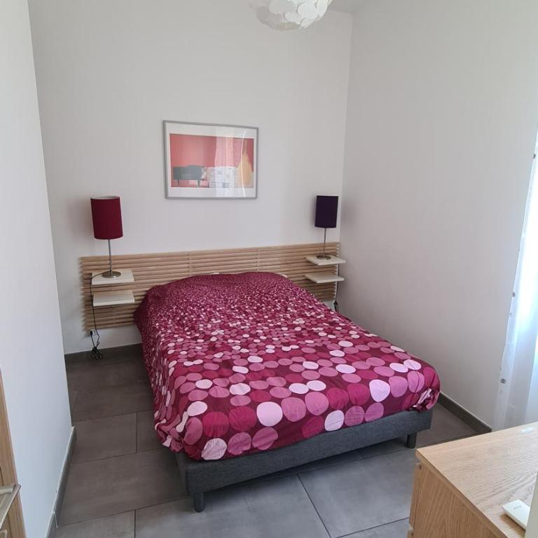 Villa LaDoRe, Apt 2 chambres dans maison, 55m2, 100m des plages, parking - Appartement 2 Chambres - 12