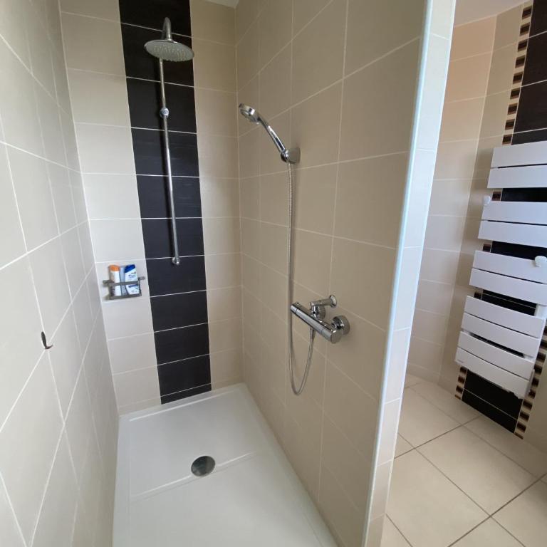 Les Roses Marines - Maison 3 Etoiles Terrasse - Idéal Calme - Three-Bedroom Home - 12