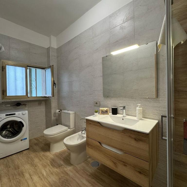 Dele Home Porto - Appartamento con 2 Camere da Letto, Balcone e Vista mare - 18