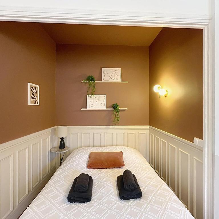 Vesle - Appartement - Centre - 2 chambres- Animaux OK - Reims - Two-Bedroom Apartment - 13