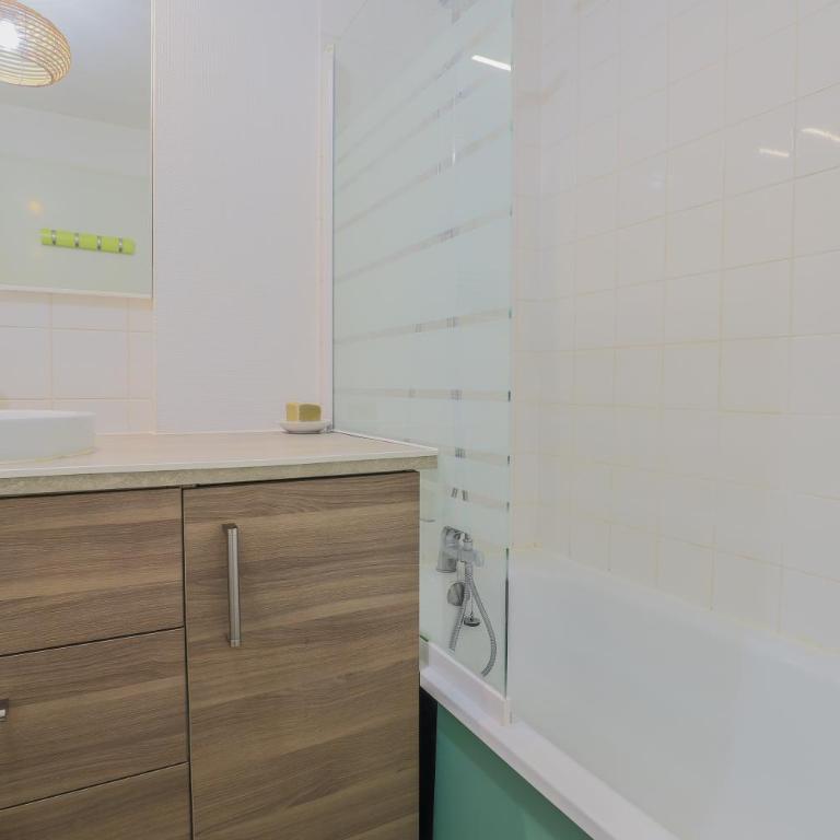 Cosy en centre ville - Appartamento con 2 Camere da Letto e Terrazza - 11