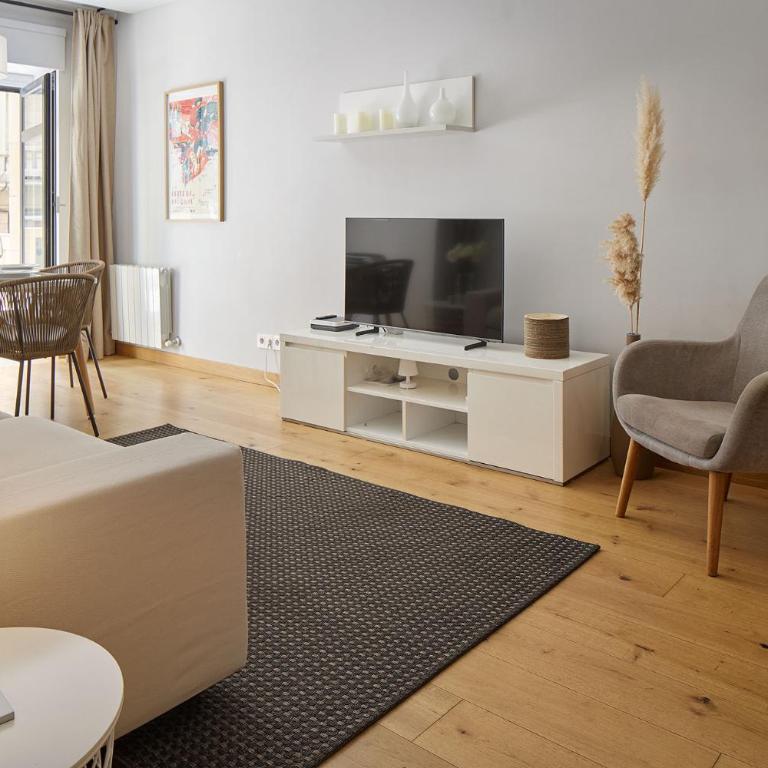 The Rentals Collection - Aura - Apartamento con terraza - 2