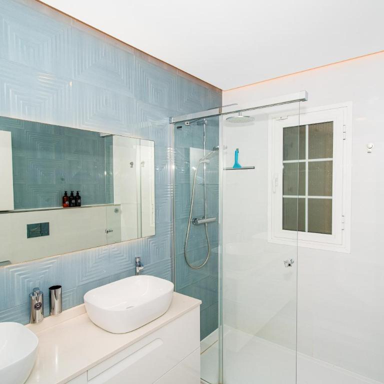 Luxury 3bd villa with premium amenities, jacuzzi, private parking - Villa de 3 dormitorios - 37