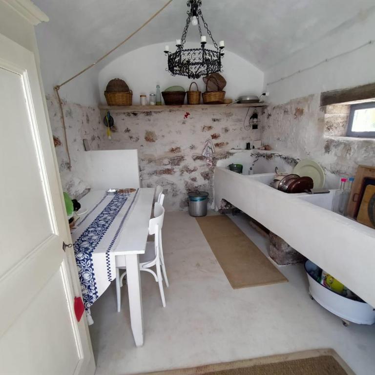Picturesque Trulli in Itria Valley - Casa con 1 Camera da Letto - 18