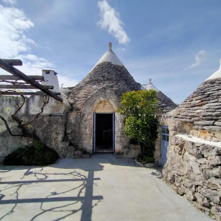 Picturesque Trulli in Itria Valley - Casa con 1 Camera da Letto - 19