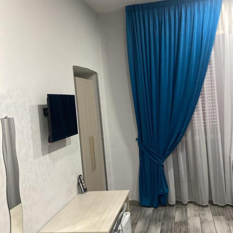B&B VIVA NAPOLI - Camera Familiare con Bagno Privato - 16