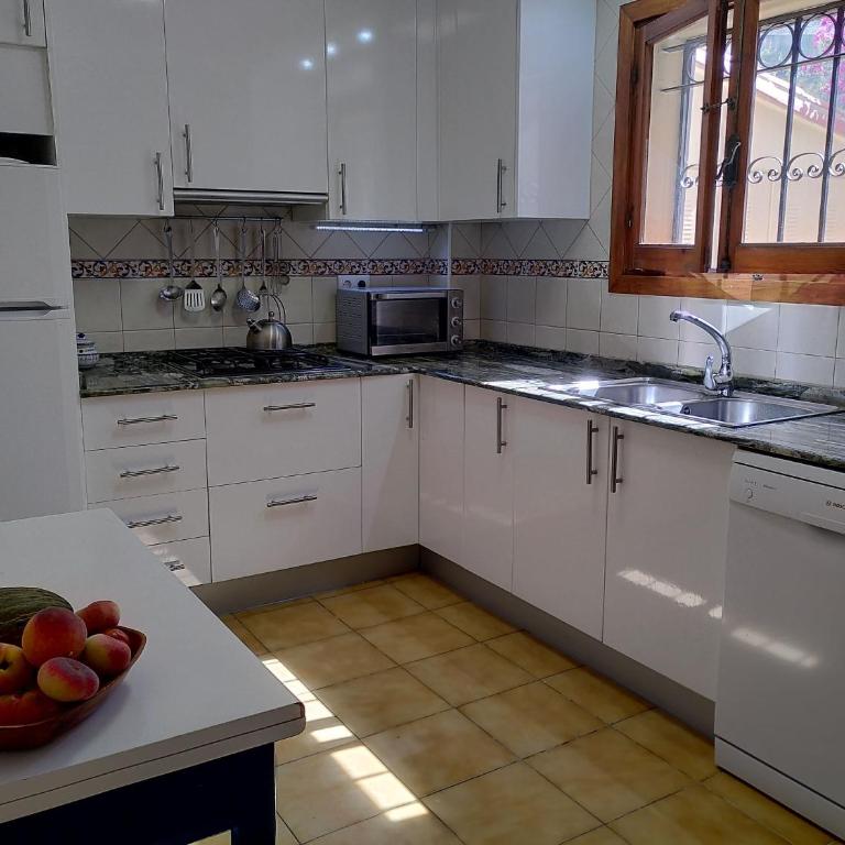Casa Ceres, Charm and Comfort by the Sea - Casa de 3 dormitorios - 8