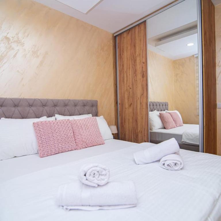 Zlatiborski Konaci - Deluxe One-Bedroom Apartment - 5