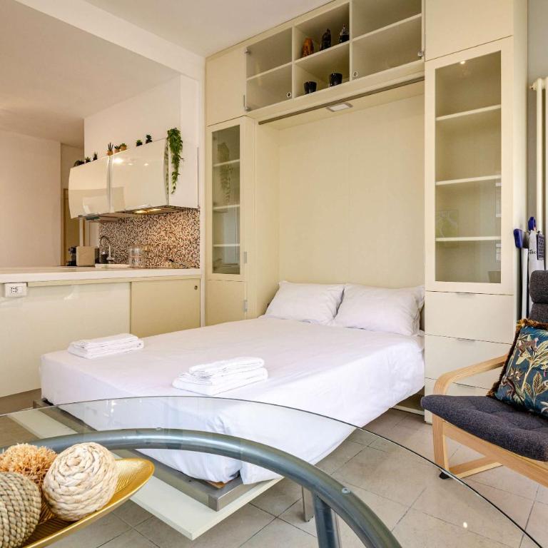 Large and bright studio in the heart of Bologna - Apartment - 6