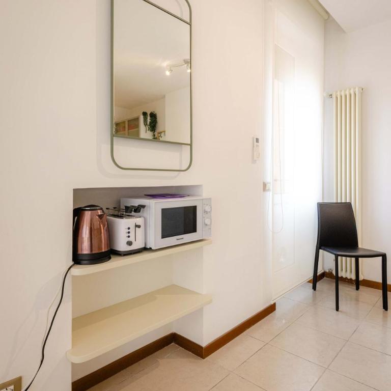 Large and bright studio in the heart of Bologna - Apartment - 18