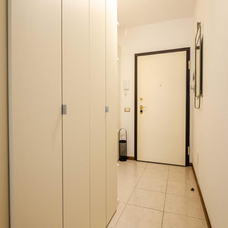 Large and bright studio in the heart of Bologna - Apartment - 30