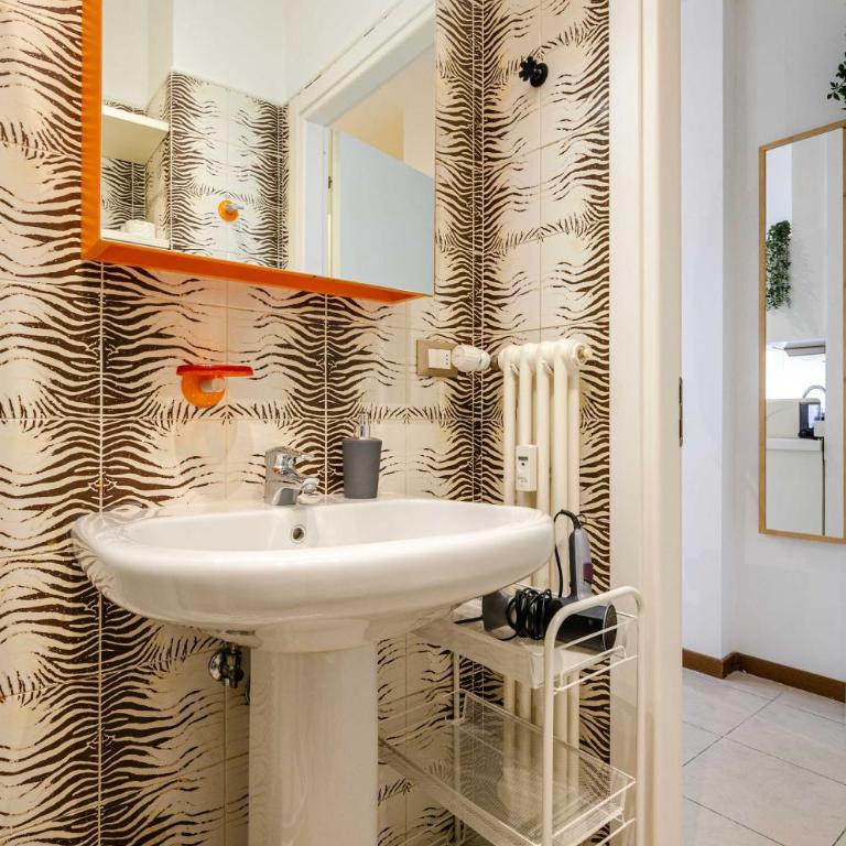 Large and bright studio in the heart of Bologna - Apartment - 29