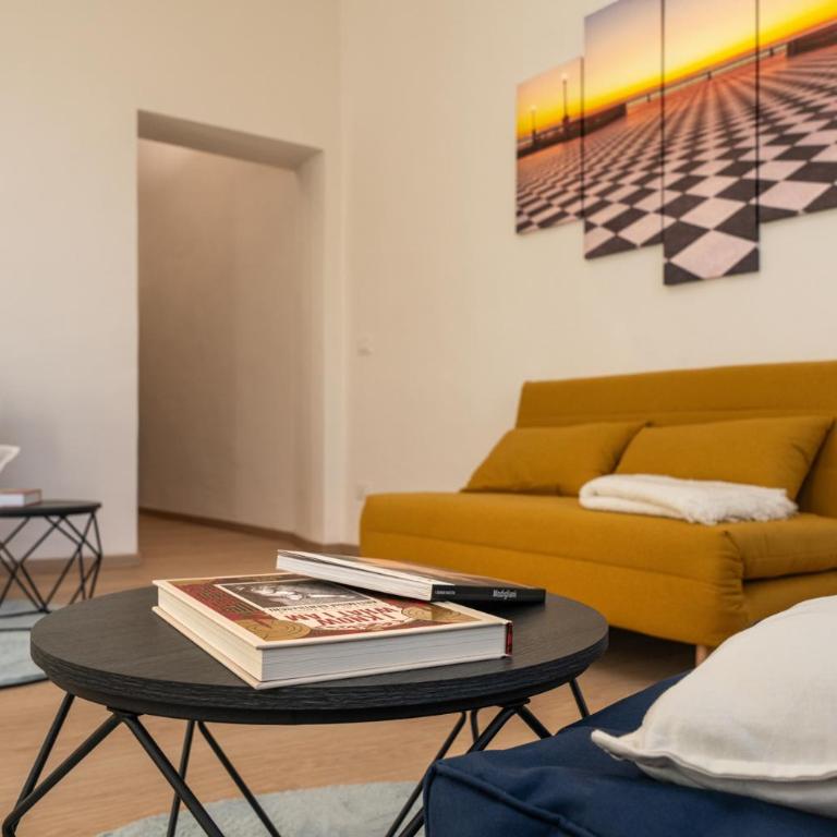 Breezy Sunset - Two-Bedroom Apartment - 17